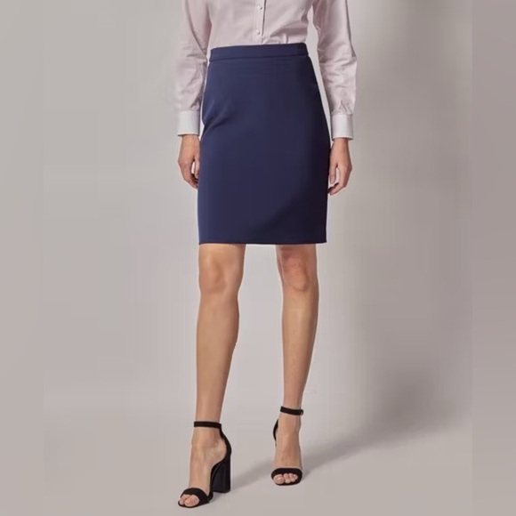 Pencil Elegant Navy Blue Women's Skirt Work Professional sz 4 perfect condition - Picture 1 of 9